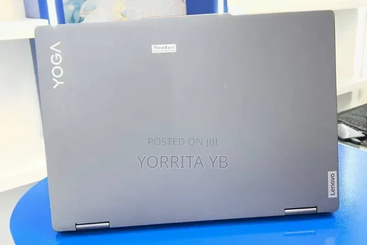 New Laptop Lenovo Yoga Slim 7 16GB Intel Core i7 SSD 512GB