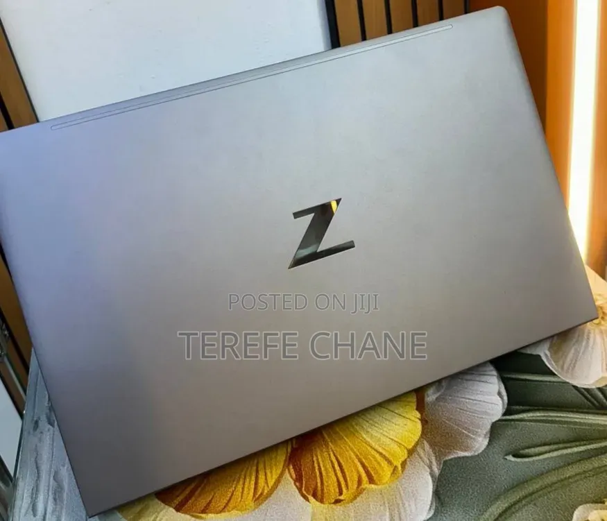 New Laptop HP ZBook Power G7 16GB Intel Core i7 SSD 512GB