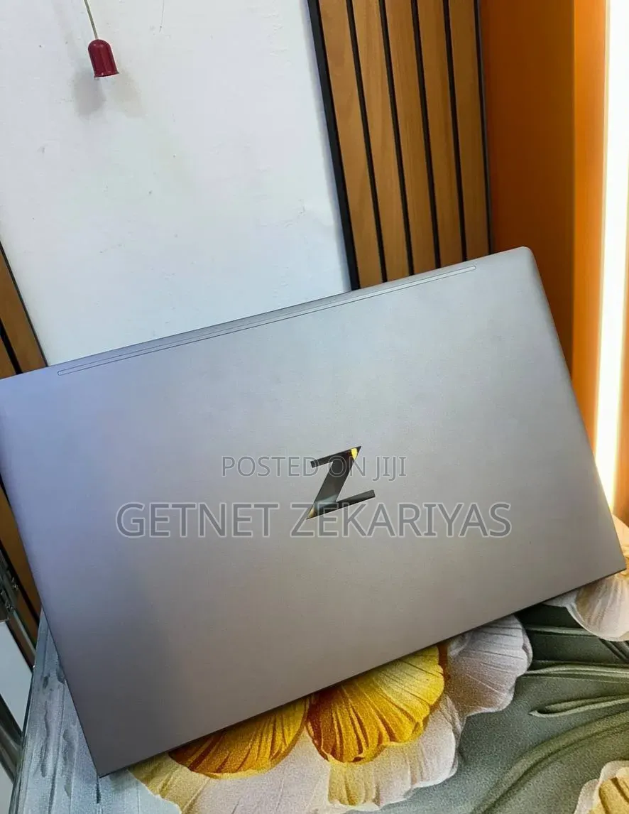 New Laptop HP ZBook Power G7 16GB Intel Core i7 SSD 512GB