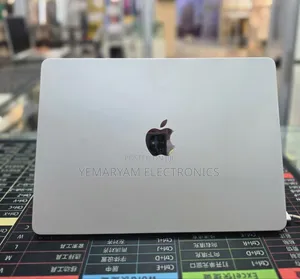 New Laptop Apple MacBook Air 2025 M4 16GB Apple M4 SSD 256GB