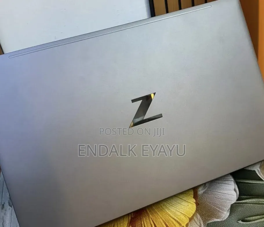 New Laptop HP ZBook 15 16GB Intel Core i7 SSD 512GB