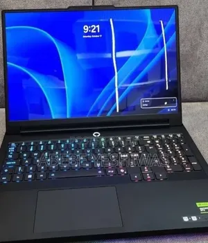 New Laptop Lenovo Legion Pro 7 32GB Intel Core Ultra 9 SSD 2T
