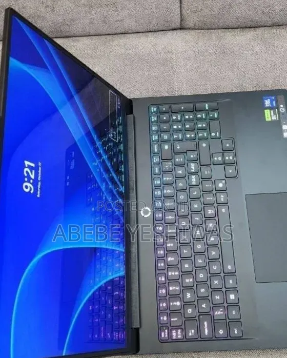 New Laptop Lenovo Legion Pro 7 32GB Intel Core Ultra 9 SSD 2T