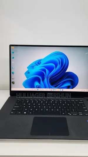 New Laptop Dell XPS 13 16GB Intel Core i7 SSD 512GB
