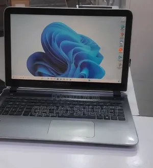 New Laptop HP Pavilion 15 8GB Intel Core i5 HDD 1T