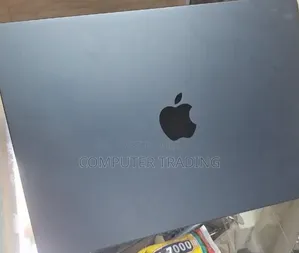 New Laptop Apple MacBook Air 2025 M4 16GB Intel Core i7 SSD 256GB