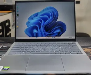 New Laptop Dell Inspiron 14 16GB Intel Core i7 SSD 512GB
