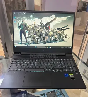 New Laptop HP Victus 16 16GB Intel Core i7 SSD 512GB