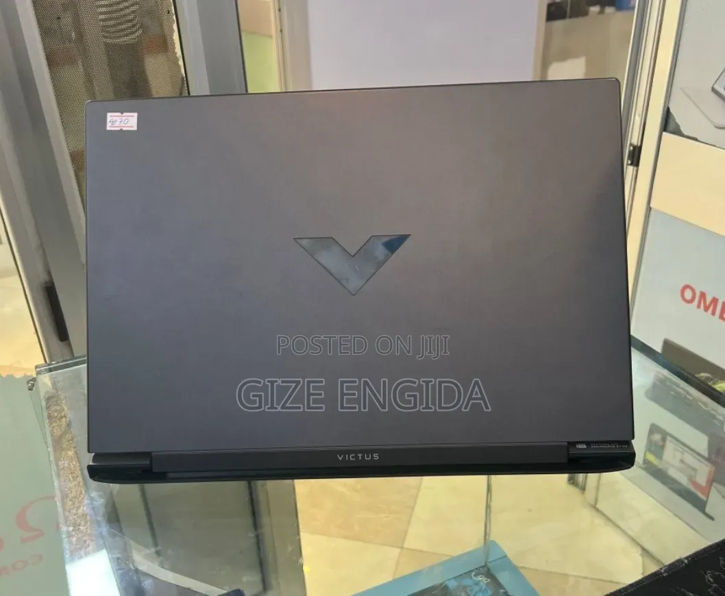 New Laptop HP Victus 16 16GB Intel Core i7 SSD 512GB