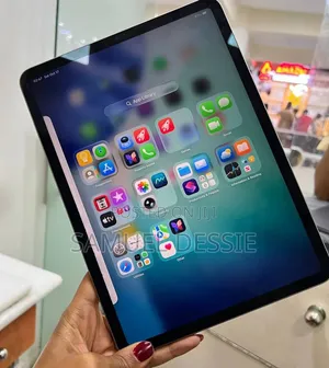 New Apple iPad (2022) 256 GB