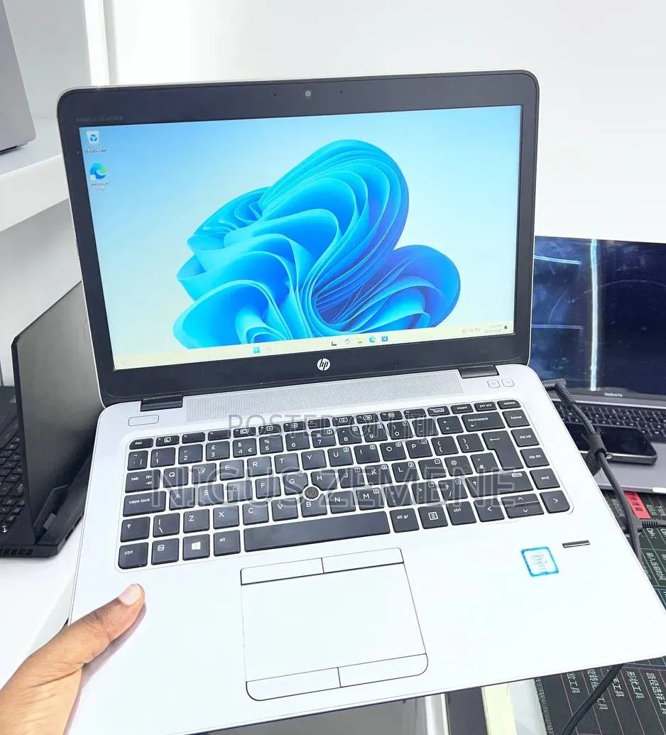 New Laptop HP EliteBook 840 G3 8GB Intel Core i5 HDD 1T
