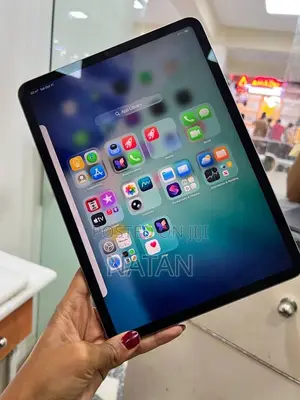 New Apple iPad Pro 11 (2022) 256 GB