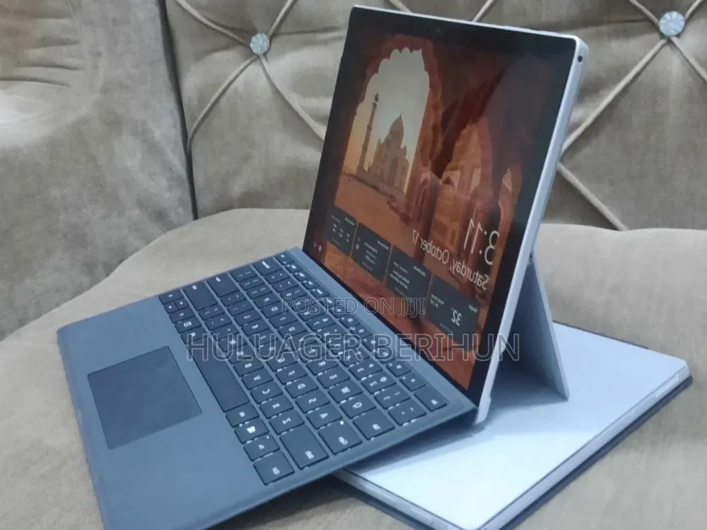New Laptop Microsoft Surface Pro 6 8GB Intel Core i5 SSD 256GB