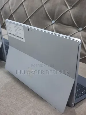 New Laptop Microsoft Surface Pro 6 8GB Intel Core i5 SSD 256GB