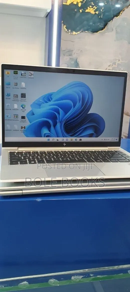 New Laptop HP EliteBook 840 G7 16GB Intel Core i5 SSD 512GB
