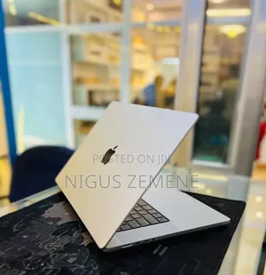 New Laptop Apple MacBook Pro 2021 M1 32GB Apple M1 Max SSD 1T