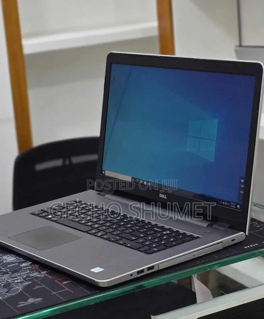 New Laptop Dell Inspiron 17 5759 8GB Intel Core i5 HDD 1T