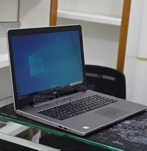 New Laptop Dell Inspiron 17 5759 8GB Intel Core i5 HDD 1T