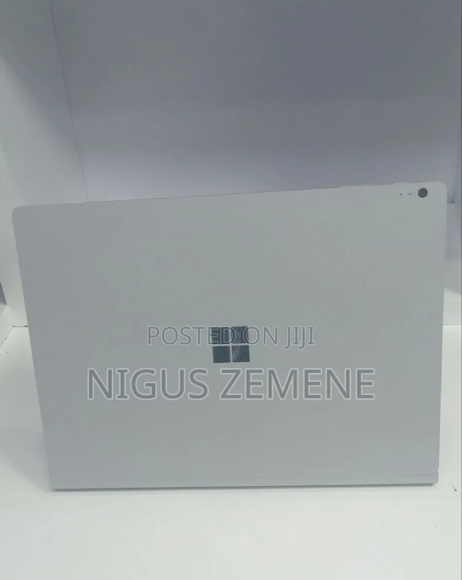 New Laptop Microsoft Surface Book 2 16GB Intel Core i7 SSD 512GB