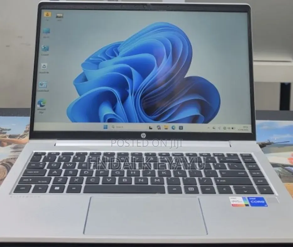 New Laptop HP EliteBook 640 G10 16GB Intel Core i7 SSD 1T