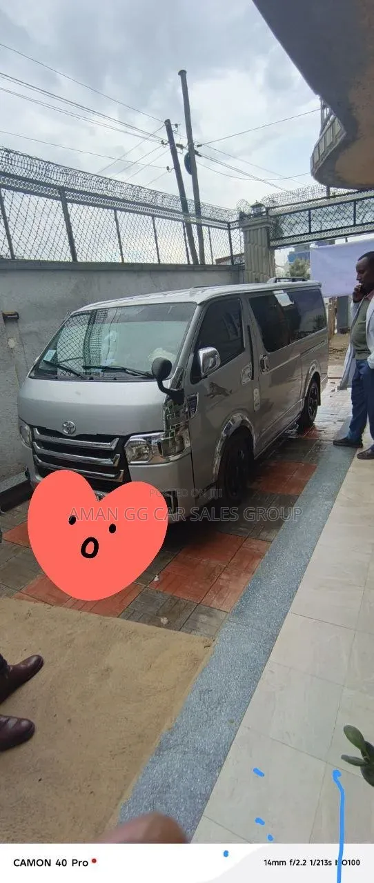 Toyota HiAce 2007 Silver