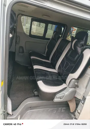 Toyota HiAce 2007 Silver