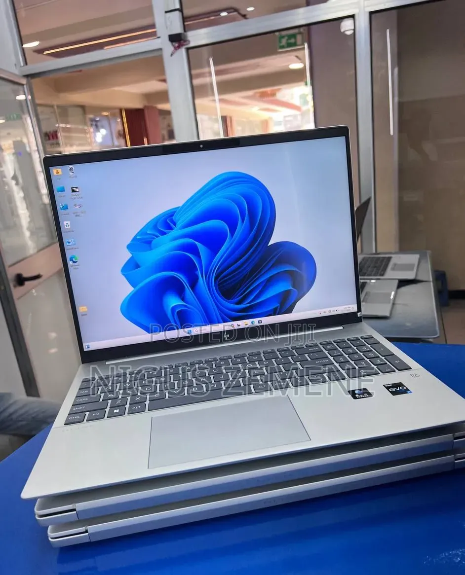 New Laptop HP Pavilion 15 16GB Intel Core i7 SSD 1T