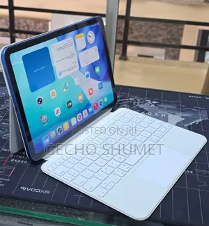 New Apple iPad 10.2 (2021) 64 GB White