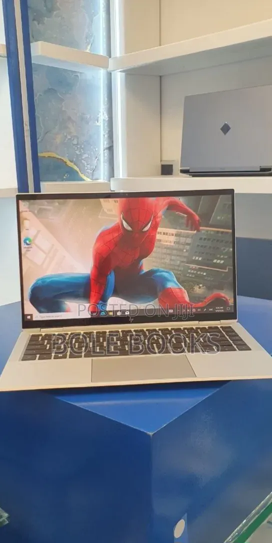 New Laptop HP EliteBook 1040 G8 16GB Intel Core i7 SSD 512GB