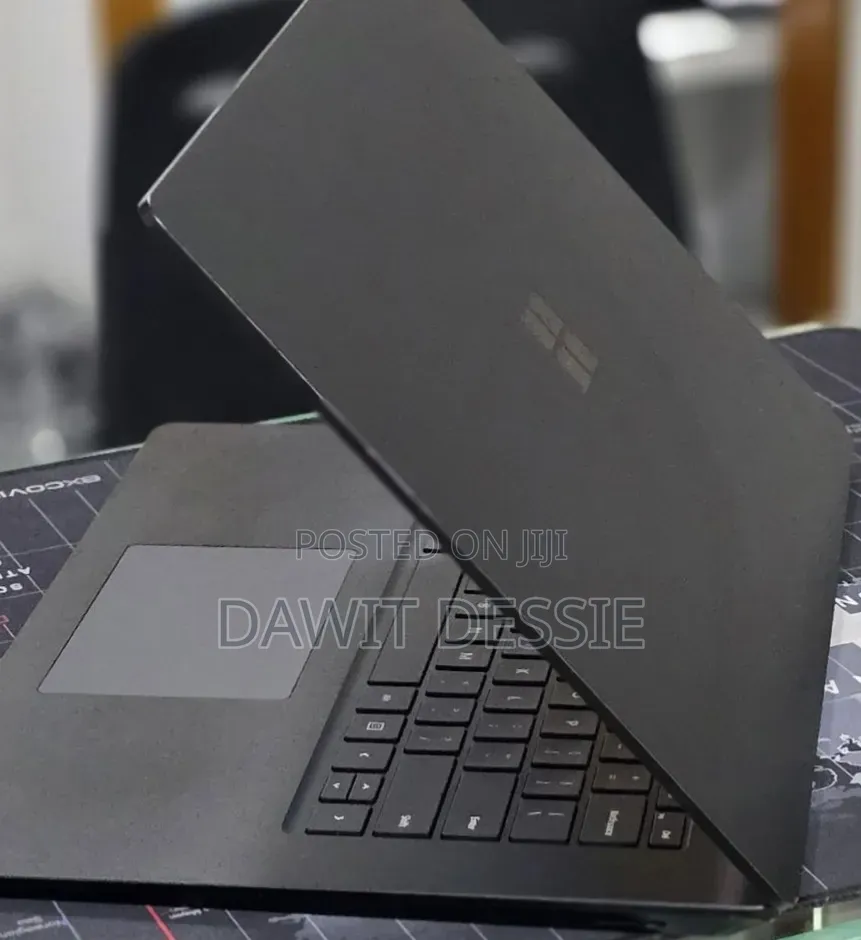 New Laptop Microsoft Surface Laptop 3 32GB Intel Core i7 SSD 1T