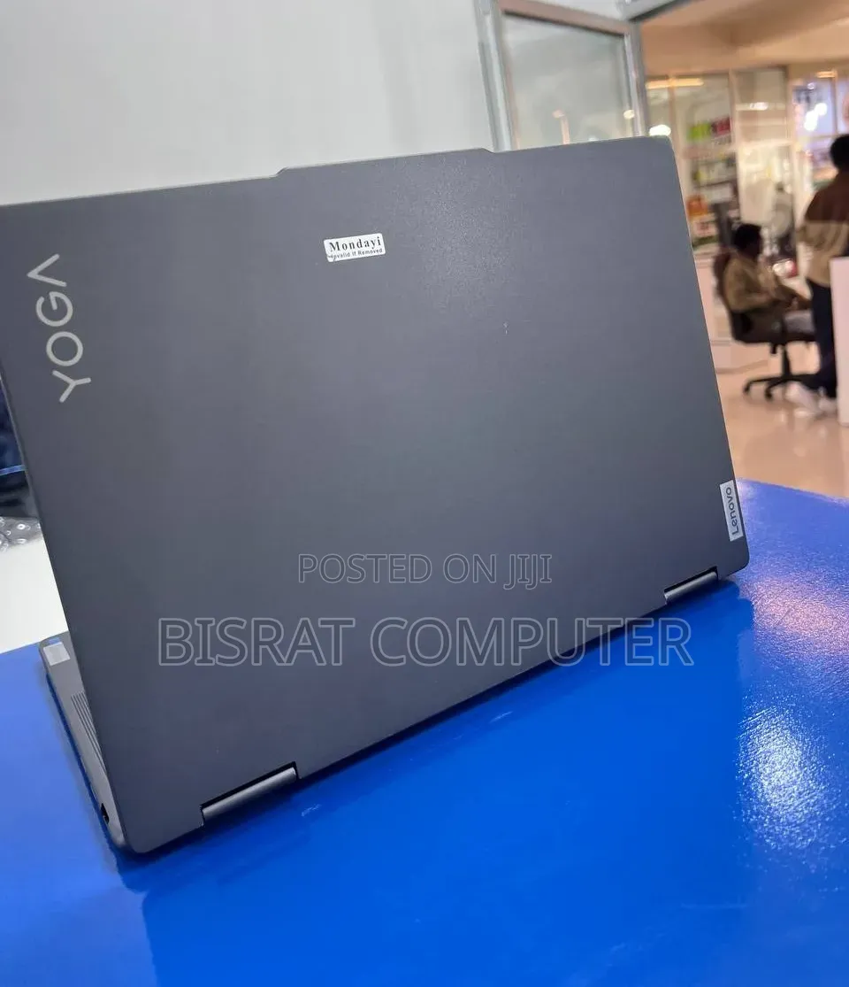New Laptop Lenovo Yoga Slim 7 16GB AMD Ryzen 7 SSD 512GB
