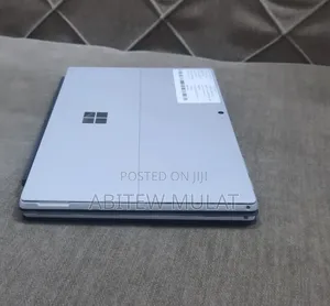 New Laptop Microsoft Surface Pro 6 8GB Intel Core i5 SSD 256GB