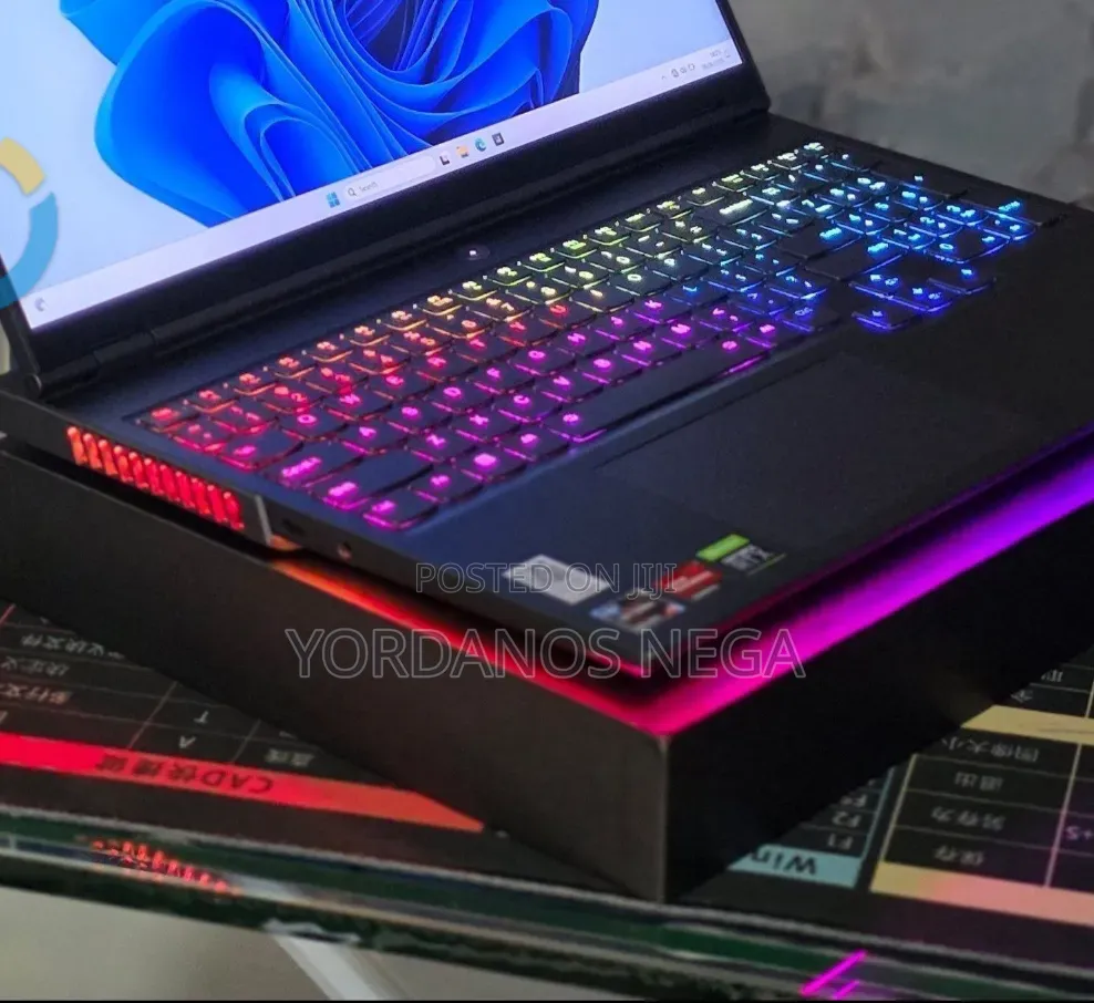 New Lenovo Legion Y7000P IRX9 Gaming Laptop 32GB AMD Ryzen 9 SSD 1T