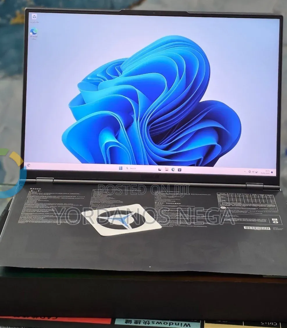 New Lenovo Legion Y7000P IRX9 Gaming Laptop 32GB AMD Ryzen 9 SSD 1T