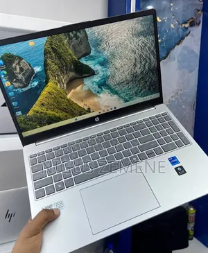 New Laptop HP Stream Notebook 16GB Intel Core i7 SSD 1T
