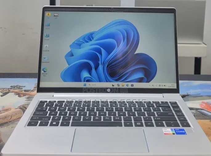 New Laptop HP 16GB Intel Core i7 SSD 1T