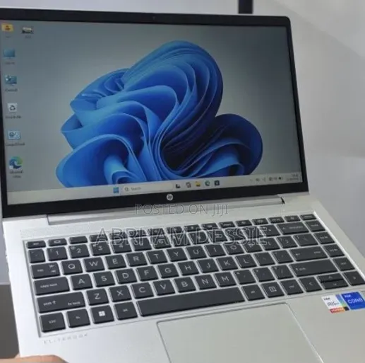 New Laptop HP 16GB Intel Core i7 SSD 1T