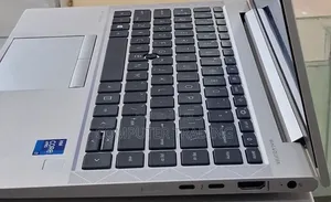 New Laptop HP EliteBook 840 G8 16GB Intel Core i7 SSD 512GB