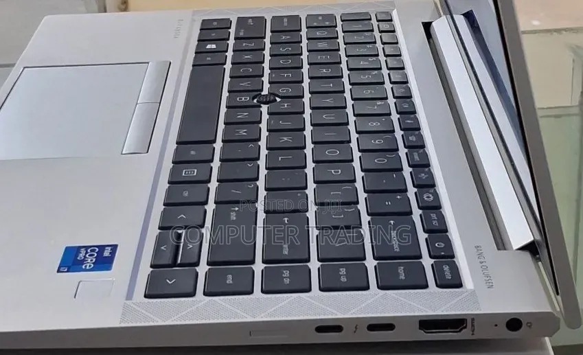 New Laptop HP EliteBook 840 G8 16GB Intel Core i7 SSD 512GB