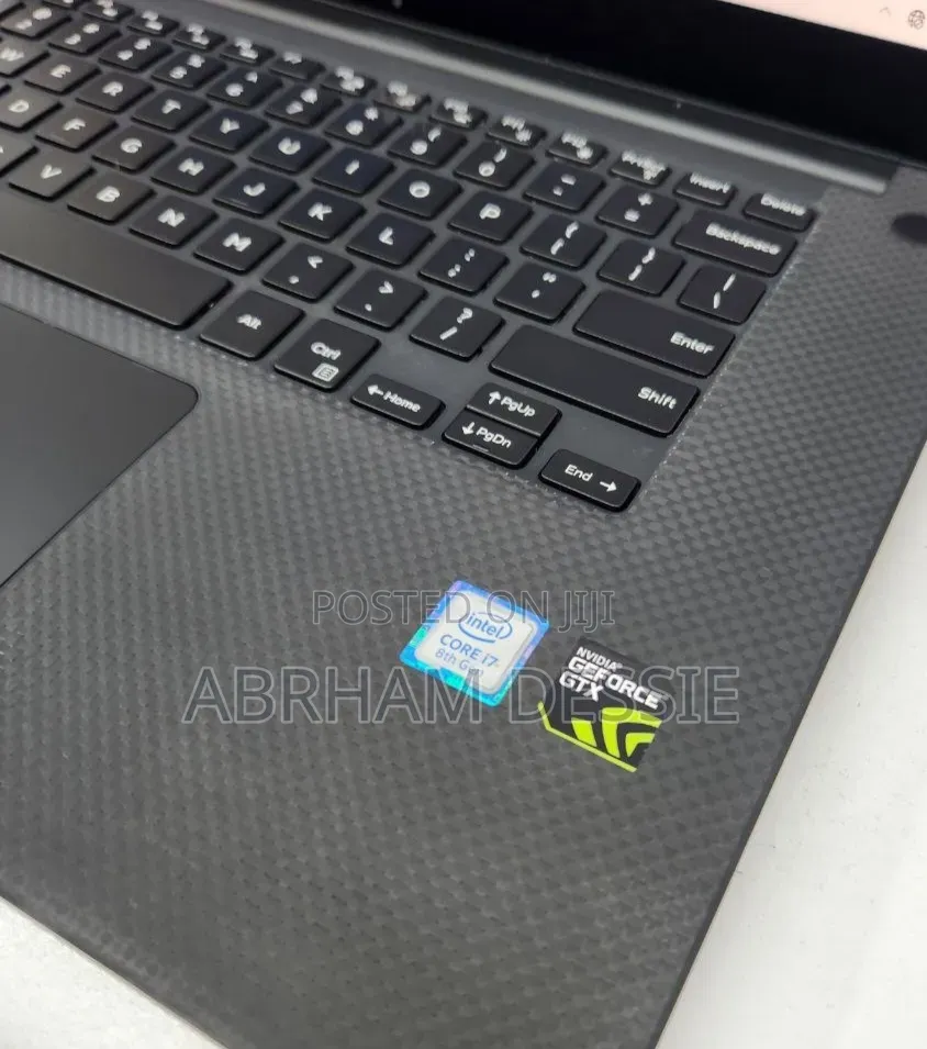 New Laptop Dell 16GB Intel Core i7 SSD 512GB