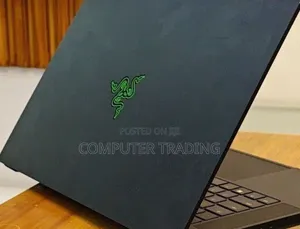 New Laptop Razer Blade 16GB Intel Core i7 SSD 512GB