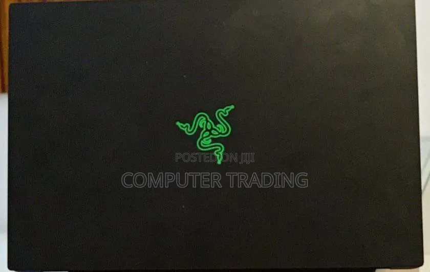 New Laptop Razer Blade 16GB Intel Core i7 SSD 512GB