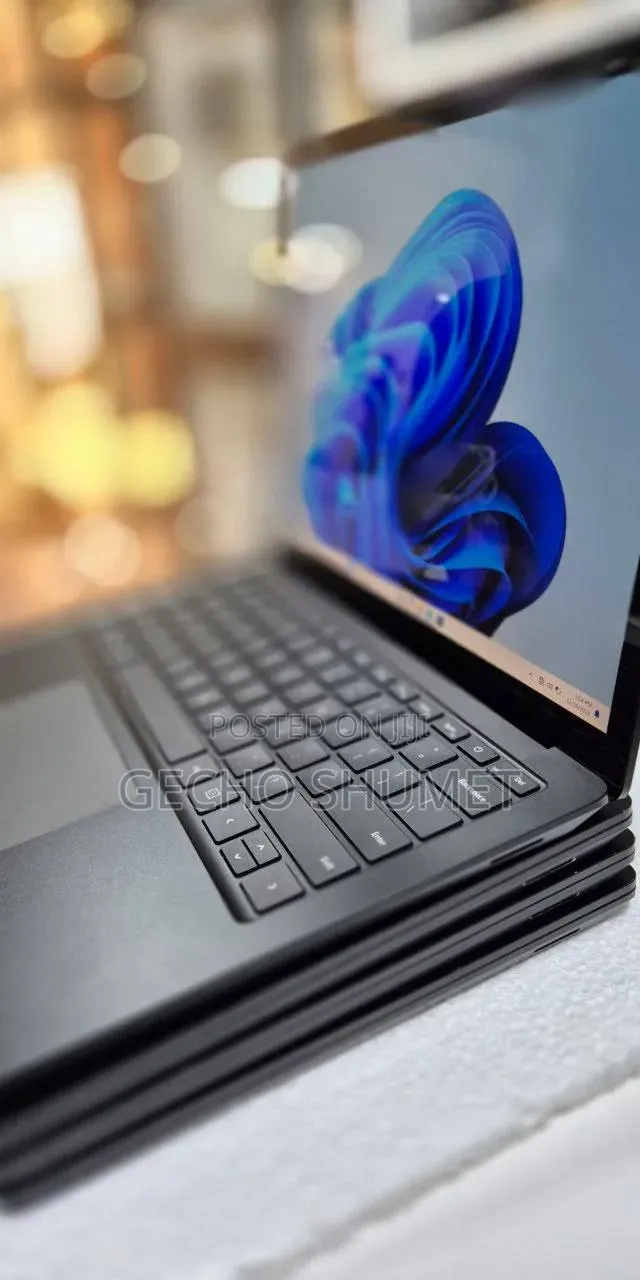 New Laptop Microsoft Surface Laptop 3 16GB Intel Core i7 SSD 256GB