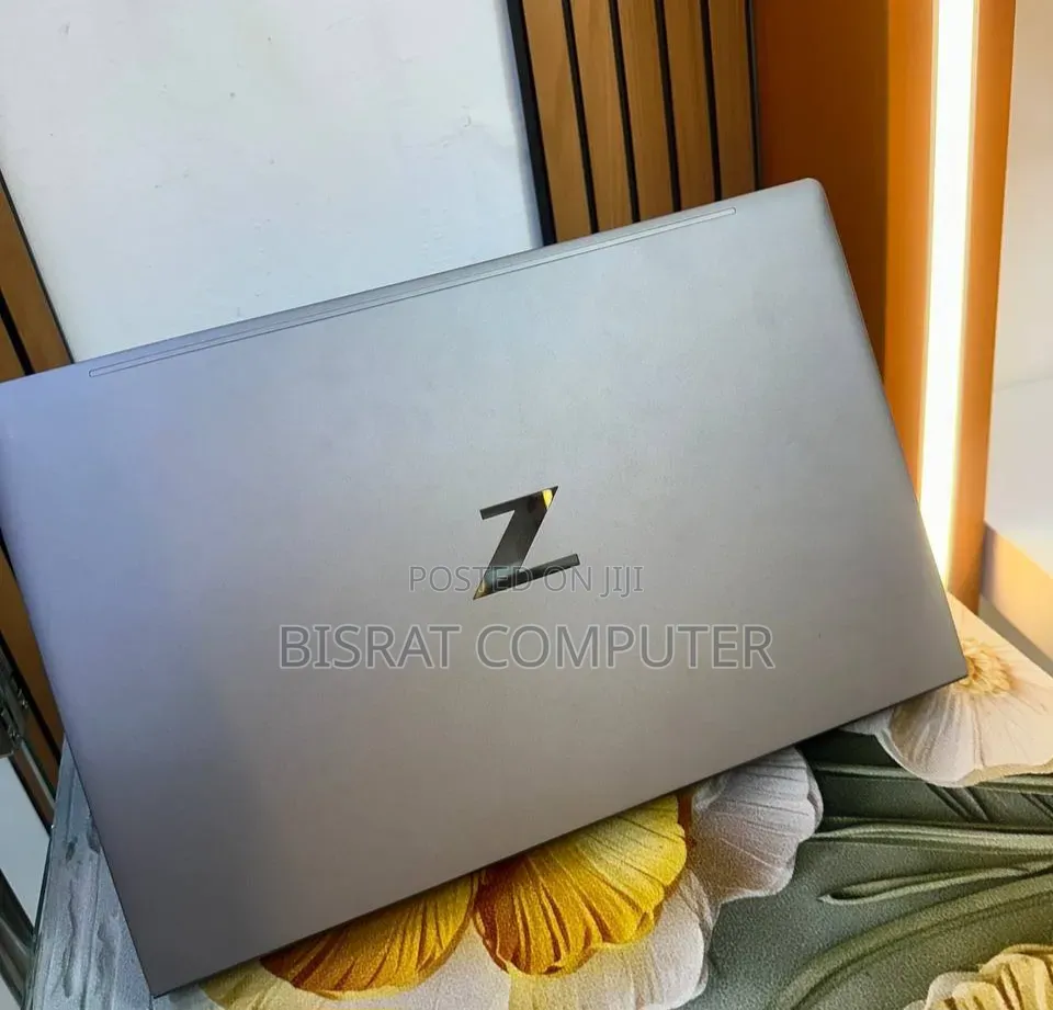 New Laptop HP ZBook 14 16GB Intel Core i7 SSD 512GB