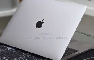 New Laptop Apple MacBook Pro 2019 16GB Intel Core i7 SSD 1T