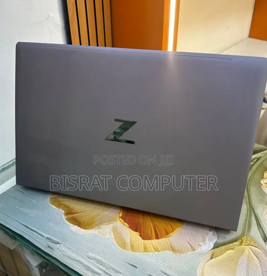 New Laptop HP ZBook 14 16GB Intel Core i7 SSD 512GB
