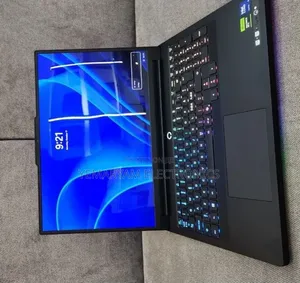 New Laptop Lenovo Legion 5 32GB Intel Core Ultra 9 SSD 2T