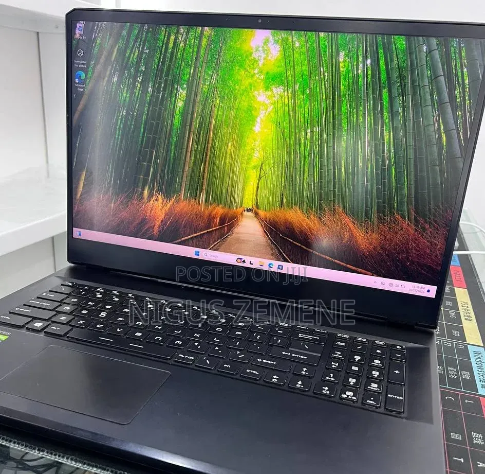 New Laptop MSI GP75 Leopard 16GB Intel Core i7 SSD 512GB