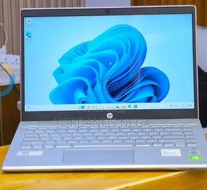 New Laptop HP Pavilion 14 8GB Intel Core i5 SSD 512GB