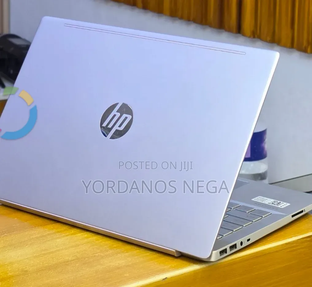 New Laptop HP Pavilion 14 8GB Intel Core i5 SSD 512GB
